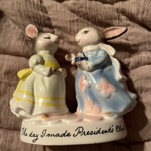 Avon Precious Moments President's Club Figurine  1980